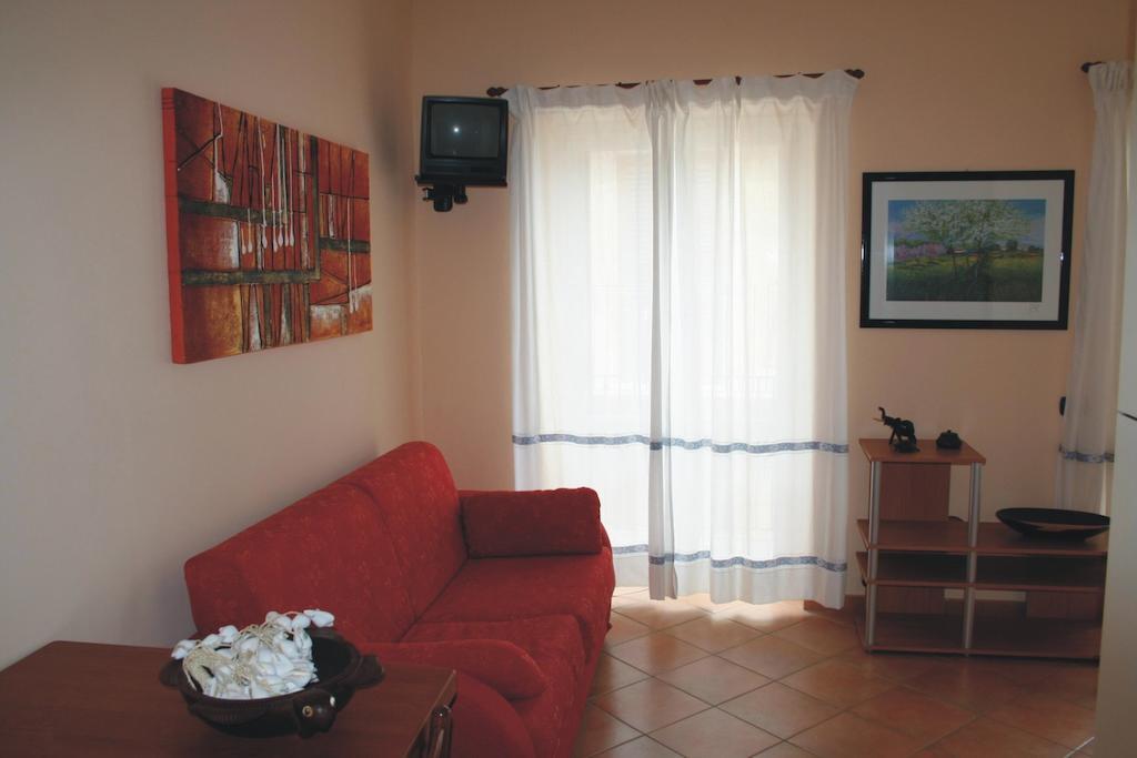 צ'פאלו Gaia Holidays Apartments מראה חיצוני תמונה